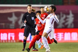  德甲保级大战白热化多支球队陷入积分泥潭混战