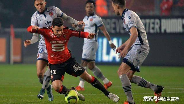  法甲黑马昂热爆冷逼平巴黎，防线表现惊艳  